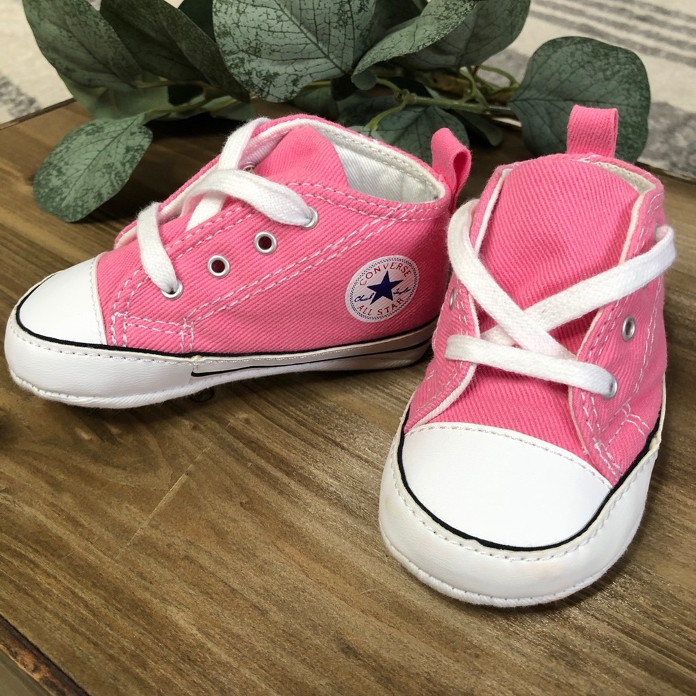 NEW Converse Baby Girls Size 3 Infant Pink